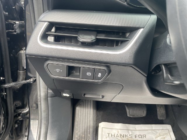 Used 2025 Kia K4 FWD image 21