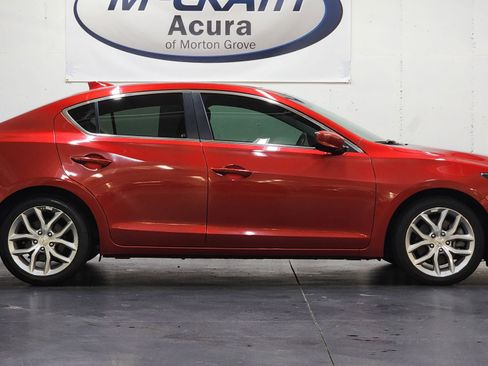 Used 2020 Acura ILX Base image 3