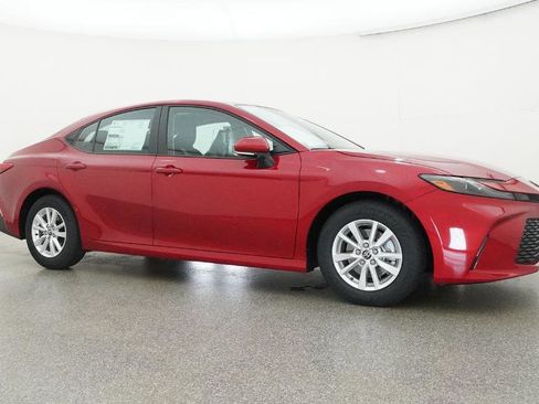 New 2026 Toyota Camry LE image 28