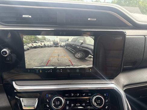 Used 2023 GMC Sierra 1500 Denali Ultimate AWD/4WD image 24