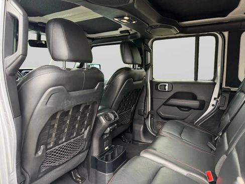Used 2020 Jeep Wrangler Unlimited Rubicon AWD/4WD image 27