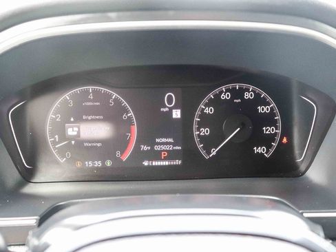Used 2025 Honda Pilot Touring image 29