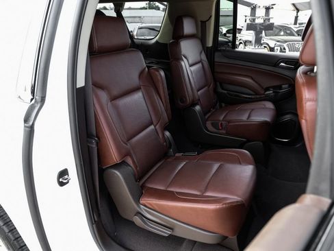 Used 2020 Chevrolet Suburban Premier w/ 6.2L Performance Package image 36