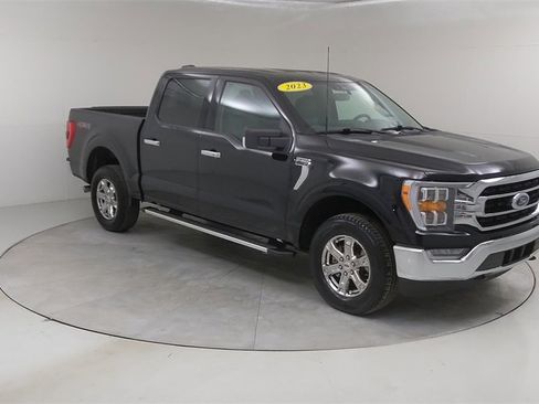 Certified 2023 Ford F150 XLT w/ Equipment Group 302A High image 11