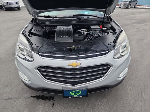 Used 2017 Chevrolet Equinox LT w/ Convenience Package image 32