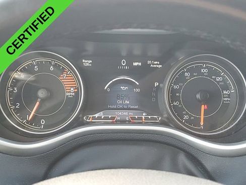 Used 2017 Jeep Cherokee Trailhawk w/ Comfort & Convenience Group AWD/4WD image 12
