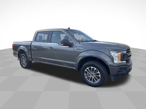 Used 2020 Ford F150 XLT w/ Equipment Group 302A Luxury image 3
