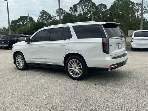 Used 2023 Cadillac Escalade Premium Luxury w/ Performance Package AWD/4WD image 8