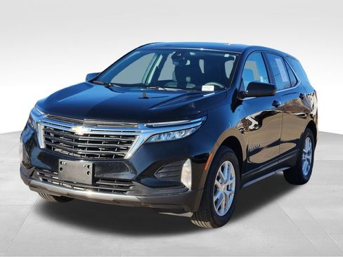 Used 2022 Chevrolet Equinox LT image 3
