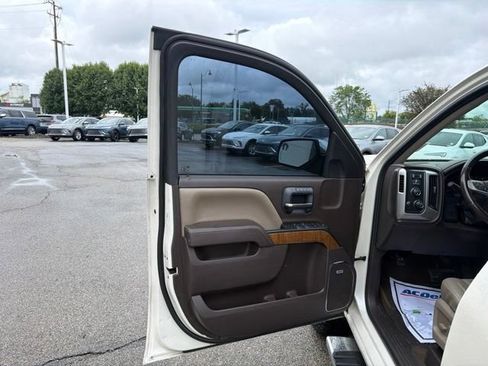 Used 2015 GMC Sierra 1500 SLT w/ SLT Crew Cab Value Package AWD/4WD image 21
