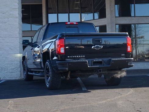 Used 2017 Chevrolet Silverado 1500 LTZ Z71 w/ LTZ Plus Package image 7