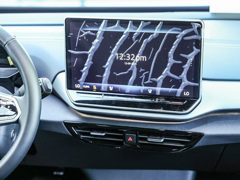 New 2026 Volkswagen ID.4 Pro S image 23