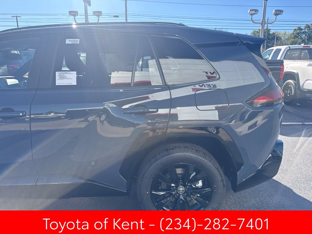 New 2026 Toyota RAV4 SE w/ Convenience Package AWD/4WD image 3