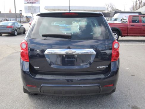 Used 2015 Chevrolet Equinox LS image 5