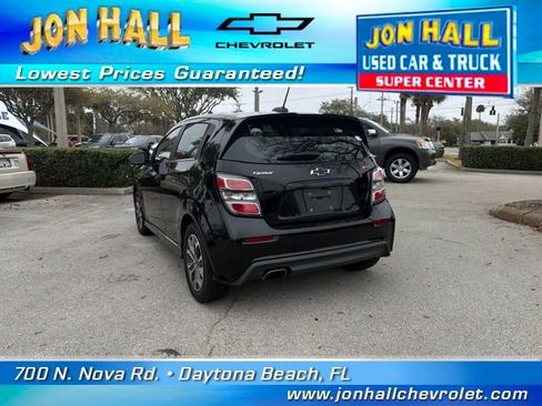 Used 2019 Chevrolet Sonic LT w/ Convenience Package image 7