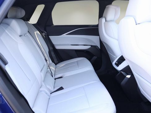 New 2026 Cadillac Lyriq Sport RWD image 20