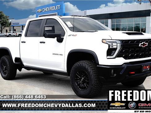 New 2026 Chevrolet Silverado 2500 ZR2 AWD/4WD image 1