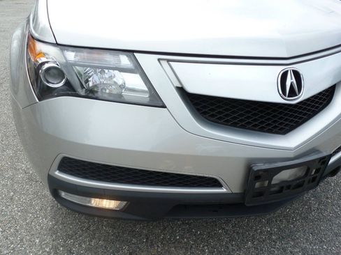 Used 2011 Acura MDX w/ Technology & Entertainment AWD/4WD image 4