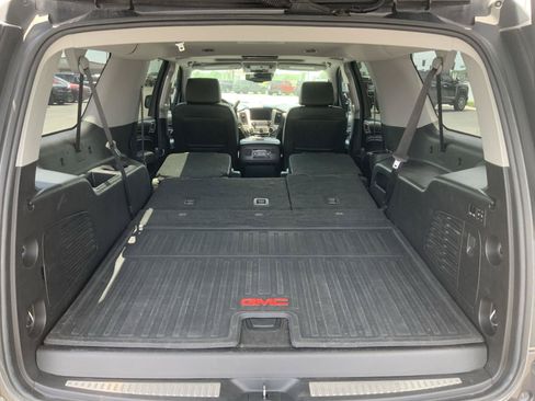 Used 2018 GMC Yukon XL Denali w/ Denali Ultimate Package AWD/4WD image 13