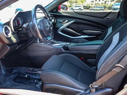 Used 2019 Chevrolet Camaro LT RWD image 21