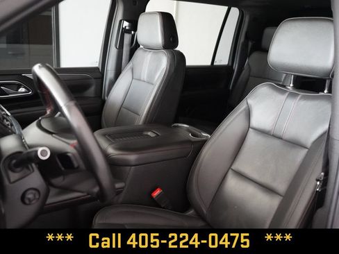 Used 2022 Chevrolet Suburban RST w/ Sport Performance Package AWD/4WD image 17