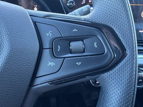 New 2026 Chevrolet Trax LT image 32