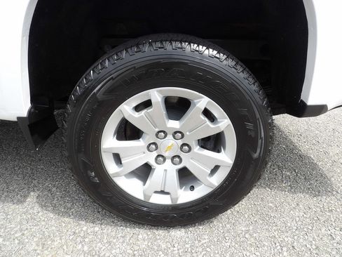 Used 2022 Chevrolet Colorado LT w/ Fleet Safety Package RWD image 45