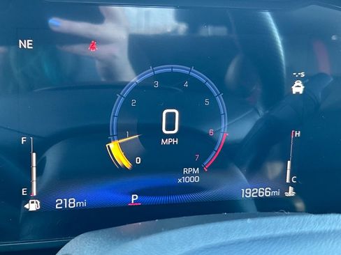 Used 2024 Chevrolet Trax RS w/ Driver Confidence Package image 11