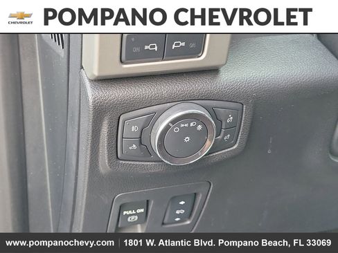 Used 2018 Ford F150 Lariat w/ Equipment Group 501A Mid image 26