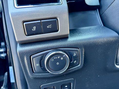 Used 2018 Ford Expedition Max XLT w/ Equipment Group 202A image 26