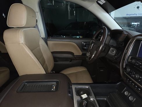 Used 2018 GMC Sierra 1500 Denali w/ Denali Ultimate Package AWD/4WD image 29