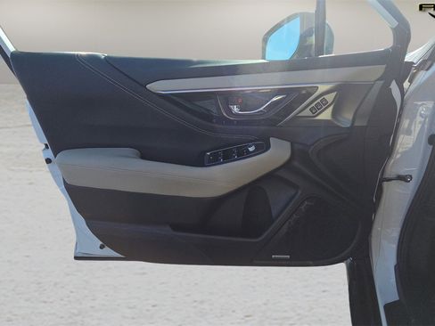 Used 2021 Subaru Outback Limited image 35