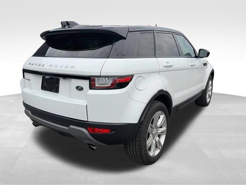 Used 2017 Land Rover Range Rover Evoque SE AWD/4WD image 16