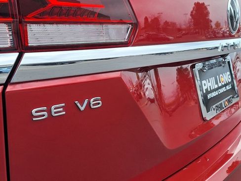 Used 2023 Volkswagen Atlas SE image 29