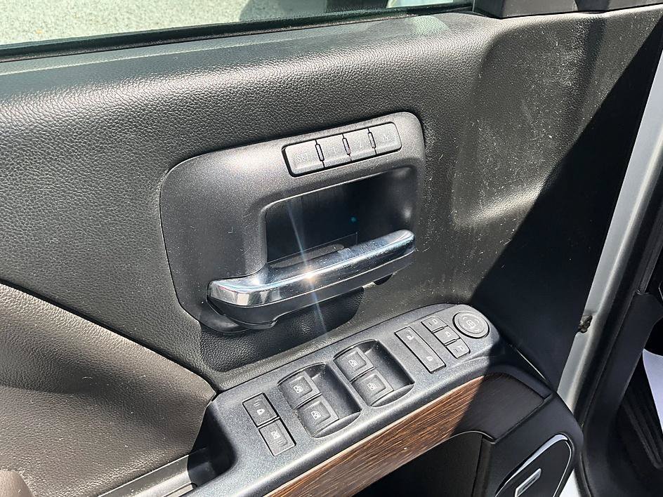 Used 2017 GMC Sierra 1500 Denali AWD/4WD image 13