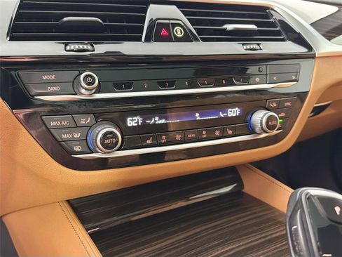 Certified 2022 BMW 540i xDrive w/ M Sport Package AWD/4WD image 16