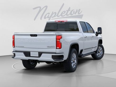 New 2026 Chevrolet Silverado 3500 High Country w/ High Country Premium Package AWD/4WD image 5