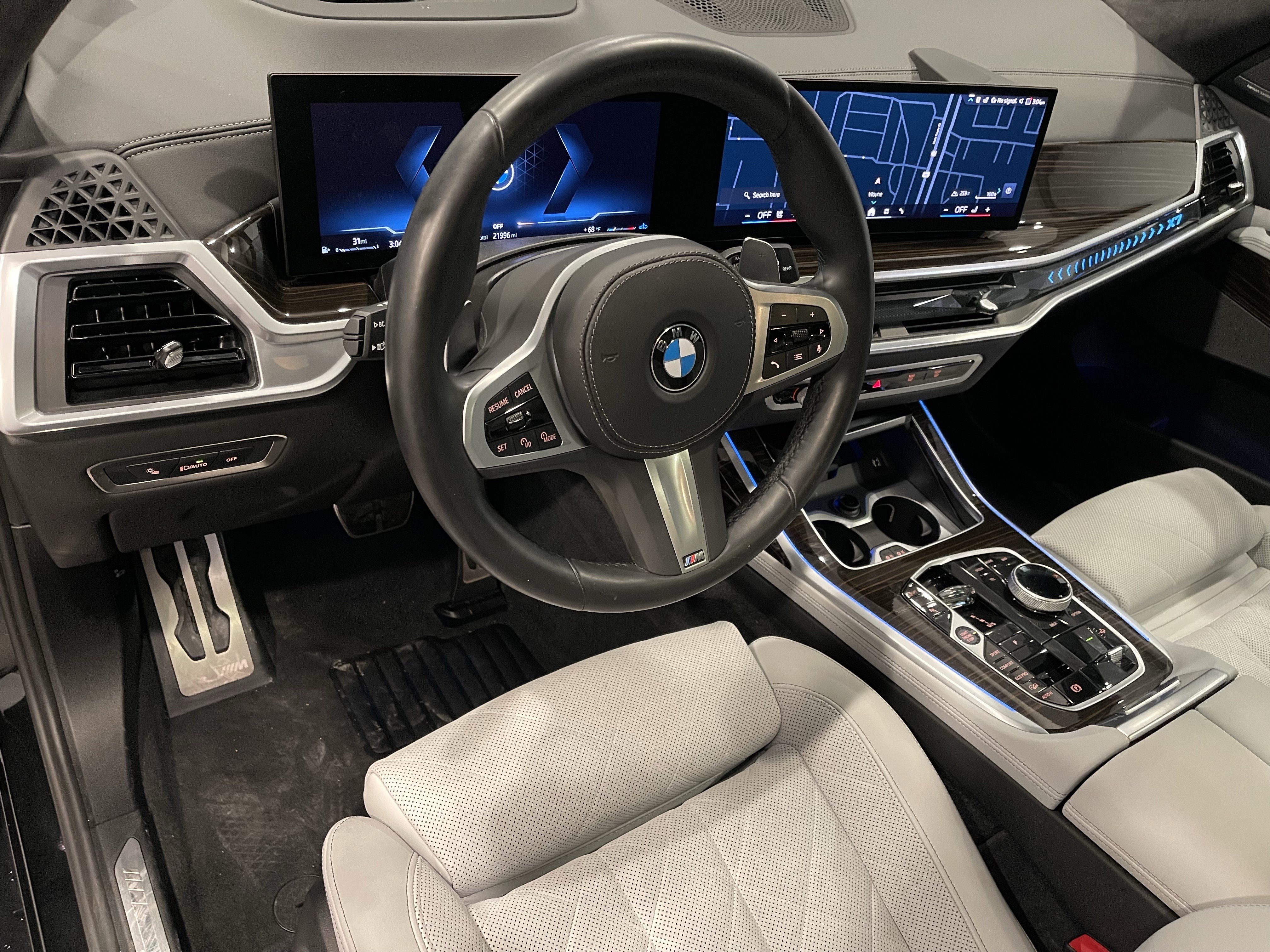 Certified 2024 BMW X7 xDrive40i w/ Executive Package AWD/4WD image 13