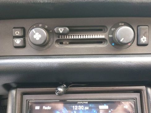 Used 1995 Porsche 968 Base image 95