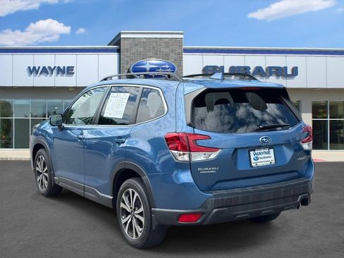 Certified 2023 Subaru Forester Limited AWD/4WD image 3
