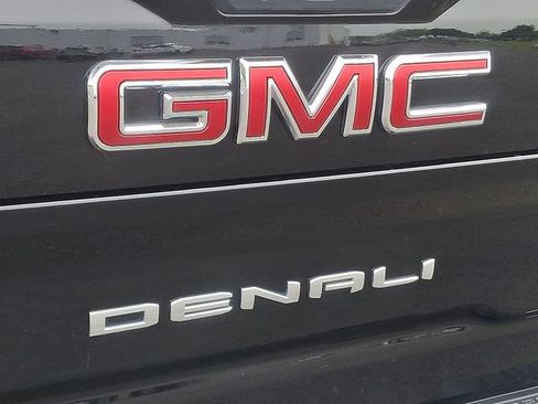 Used 2021 GMC Sierra 2500 Denali w/ Denali Ultimate Package AWD/4WD image 30
