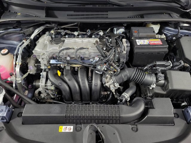 Used 2020 Toyota Corolla LE FWD image 13