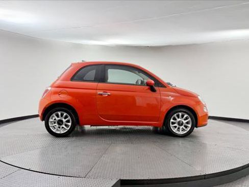 Used 2017 FIAT 500 Pop FWD image 9