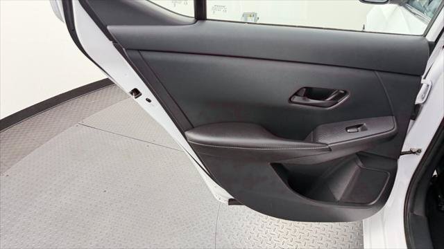 Used 2025 Nissan Sentra S FWD image 16