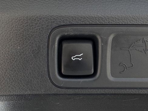 Used 2024 Ford Expedition Max Limited AWD/4WD image 34
