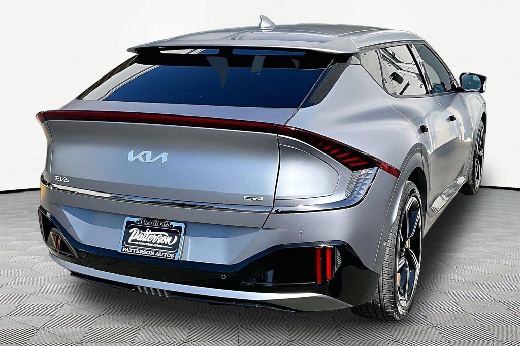 Used 2023 Kia EV6 GT AWD/4WD image 3