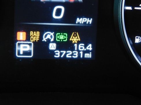 Certified 2023 Subaru Outback Limited image 31