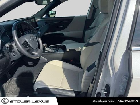 Used 2024 Lexus ES 350 w/ Premium Package image 16