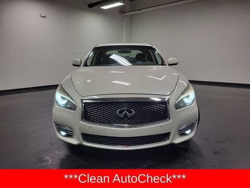Used 2016 INFINITI Q70 3.7 AWD/4WD image 2