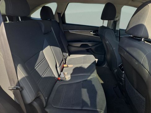 Used 2020 Kia Sorento L image 26